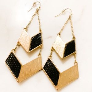 Black/Gold drop earrings